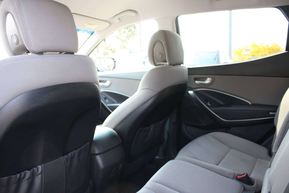 2017 Hyundai Santa Fe Sport 2.4 Base-10