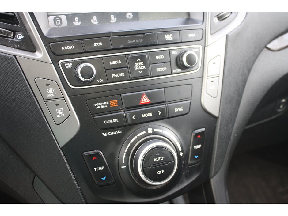 2018 Hyundai Santa Fe Sport 2.0T Ultimate-19