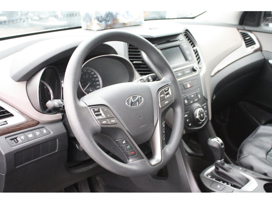 2018 Hyundai Santa Fe Sport 2.4 Base-10