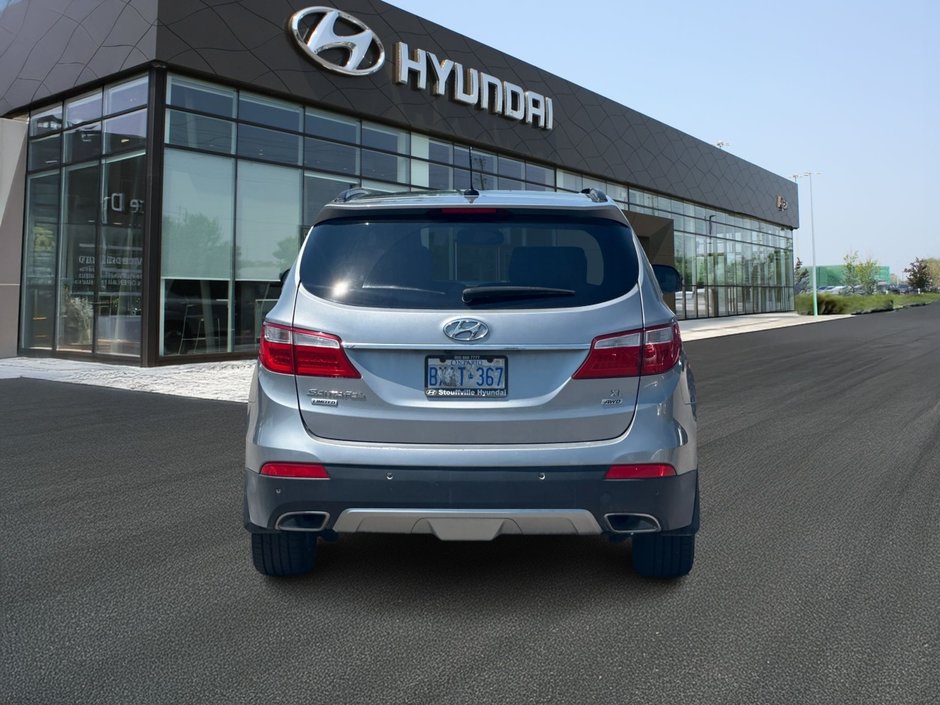 2015 Hyundai Santa Fe XL Limited-5
