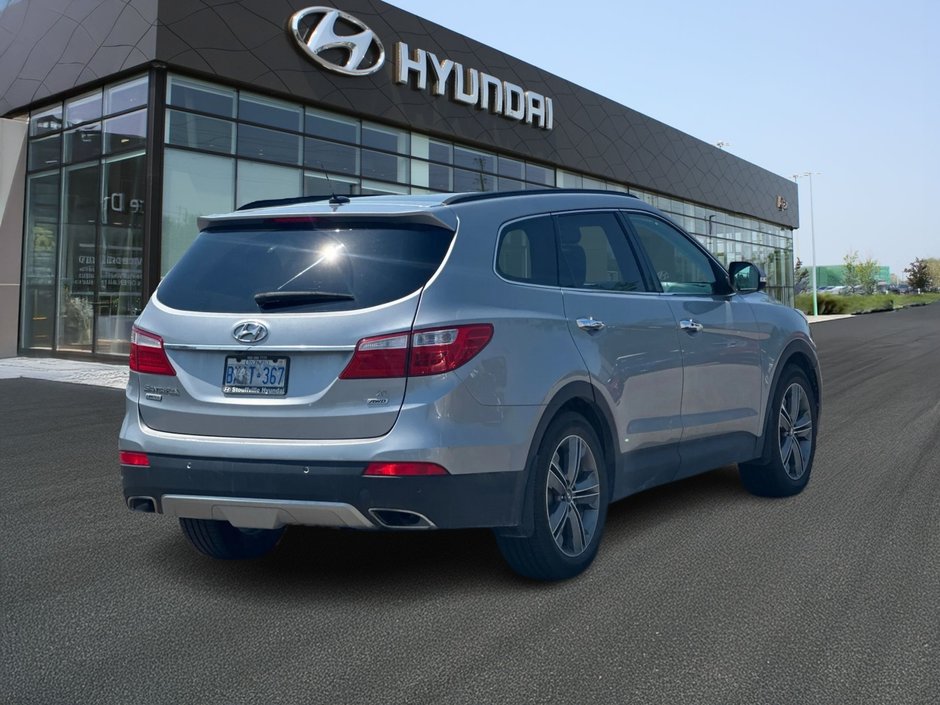 2015 Hyundai Santa Fe XL Limited-4