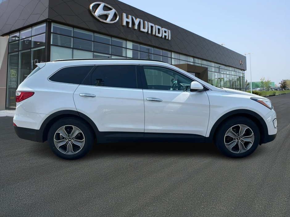 2016 Hyundai Santa Fe XL Base-3