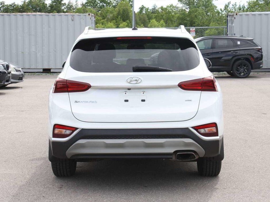 2019 Hyundai Santa Fe Essential-4
