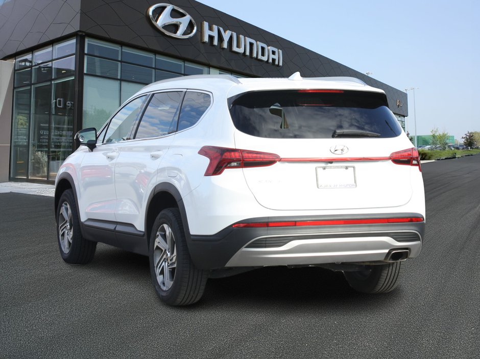2022 Hyundai Santa Fe Essential-5
