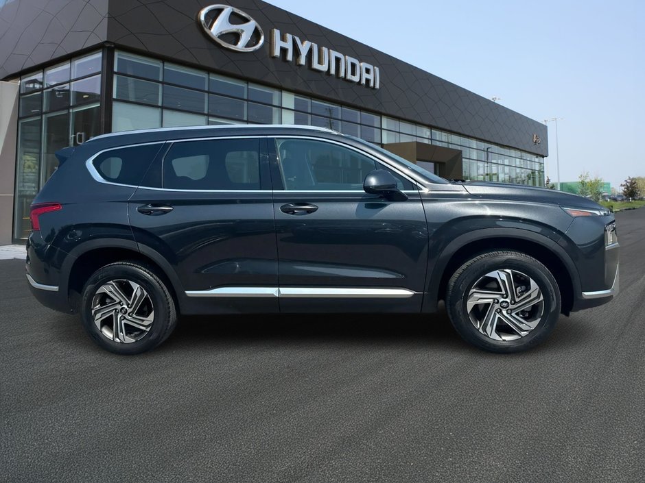 2023 Hyundai Santa Fe Preferred-3