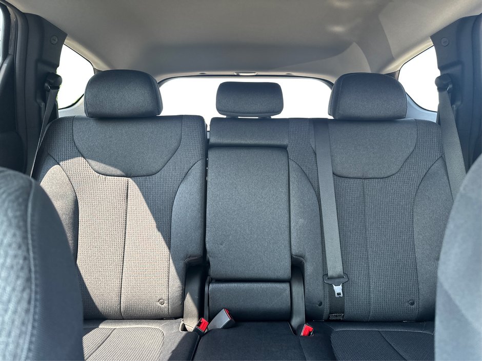 2023 Hyundai Santa Fe Preferred-10