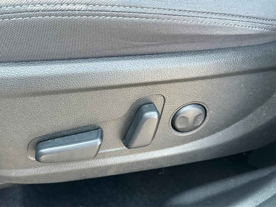 2023 Hyundai Santa Fe Preferred-15