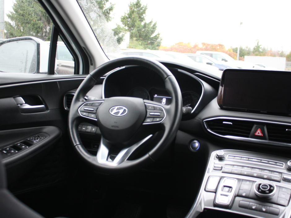 2023 Hyundai Santa Fe Preferred-17