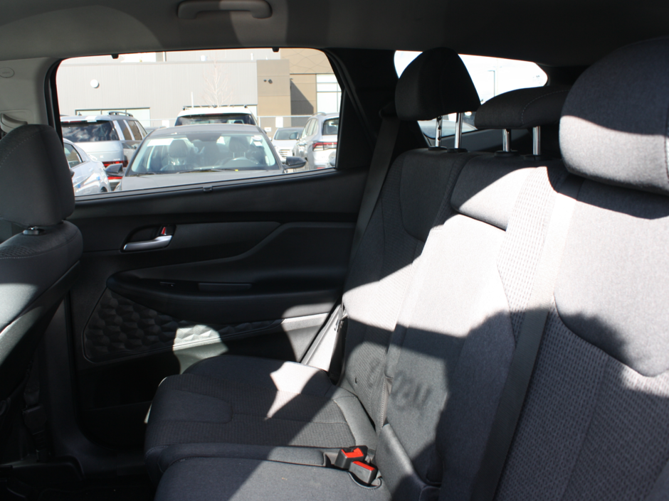 2023 Hyundai Santa Fe Preferred-16