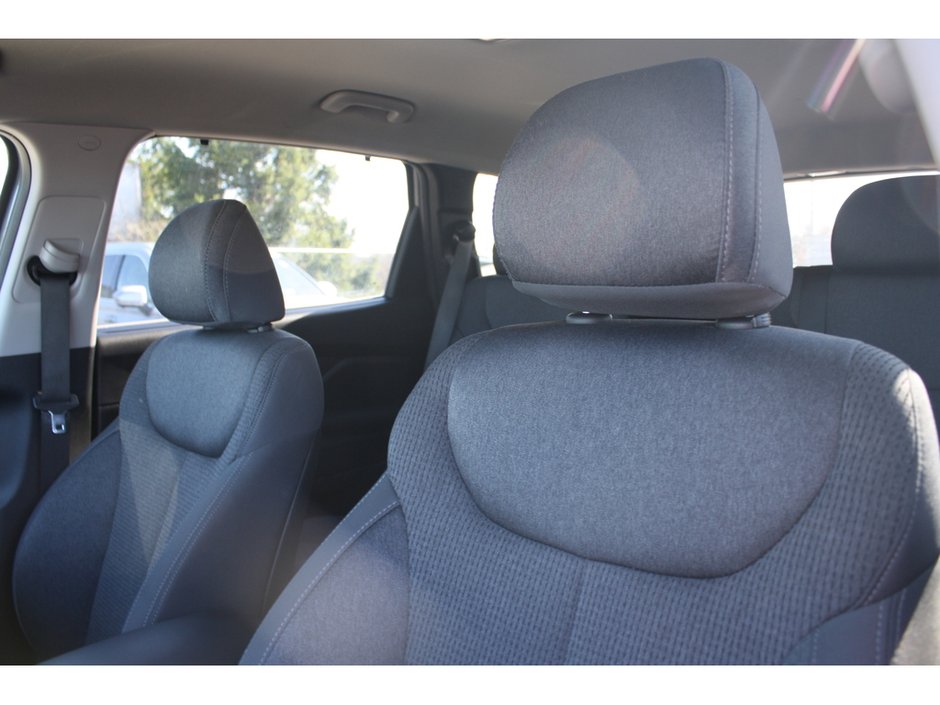 2023 Hyundai Santa Fe Preferred-11