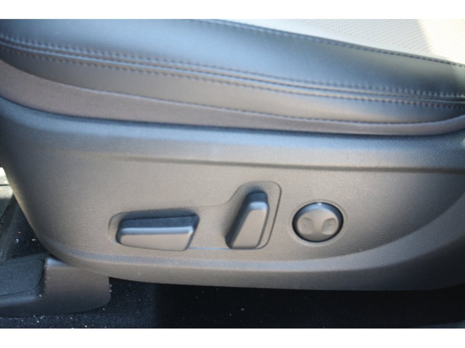 2023 Hyundai Santa Fe Preferred-8