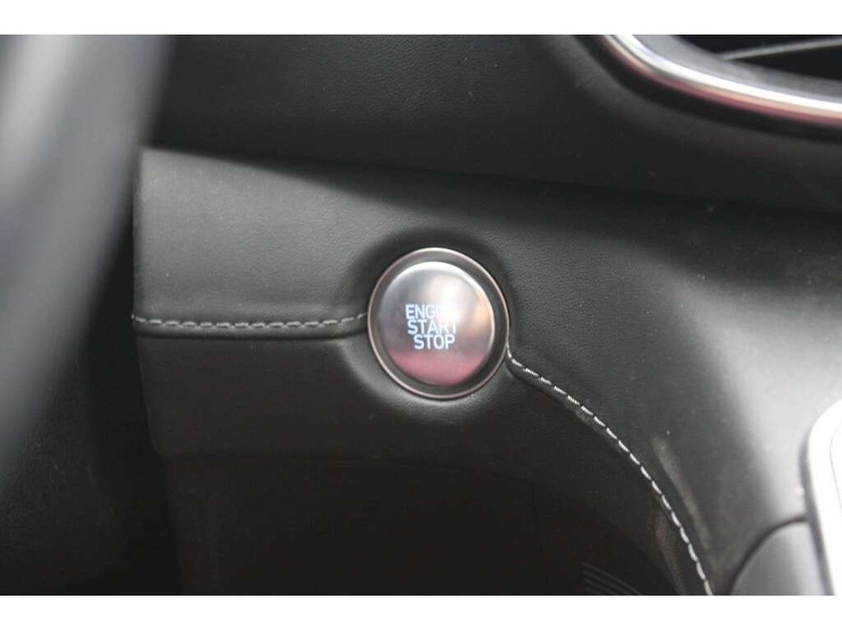 2023 Hyundai Santa Fe Preferred w/ Trend Package-8