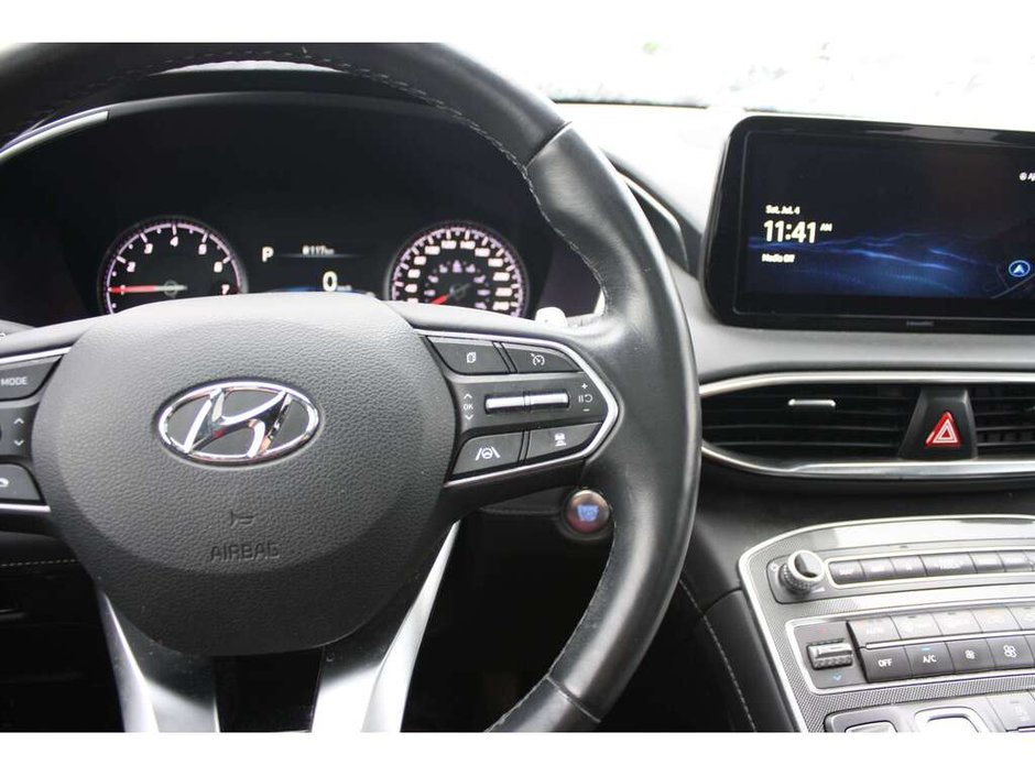 2023 Hyundai Santa Fe Preferred w/ Trend Package-9