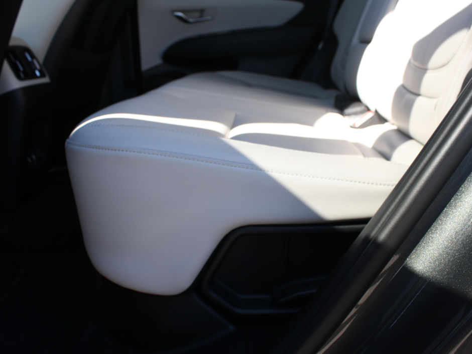 2022 Hyundai Tucson Hybrid Luxury-24