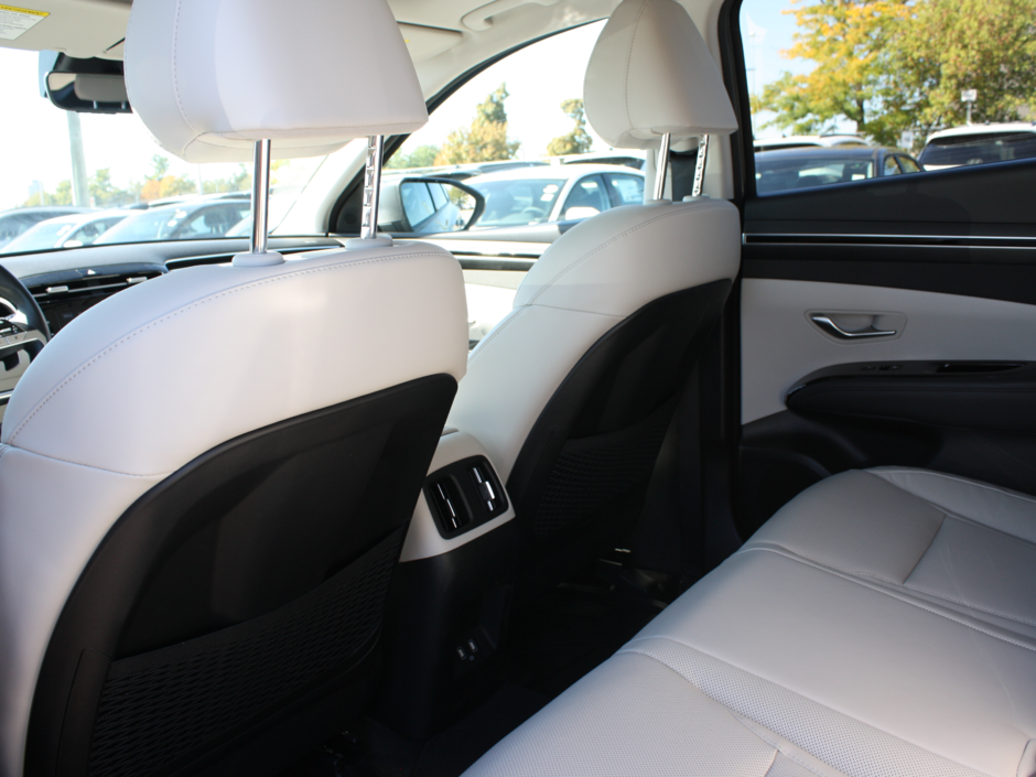 2022 Hyundai Tucson Hybrid Luxury-26