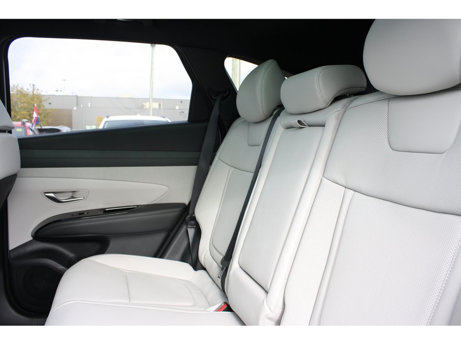 2025 Hyundai Tucson Hybrid Ultimate-11