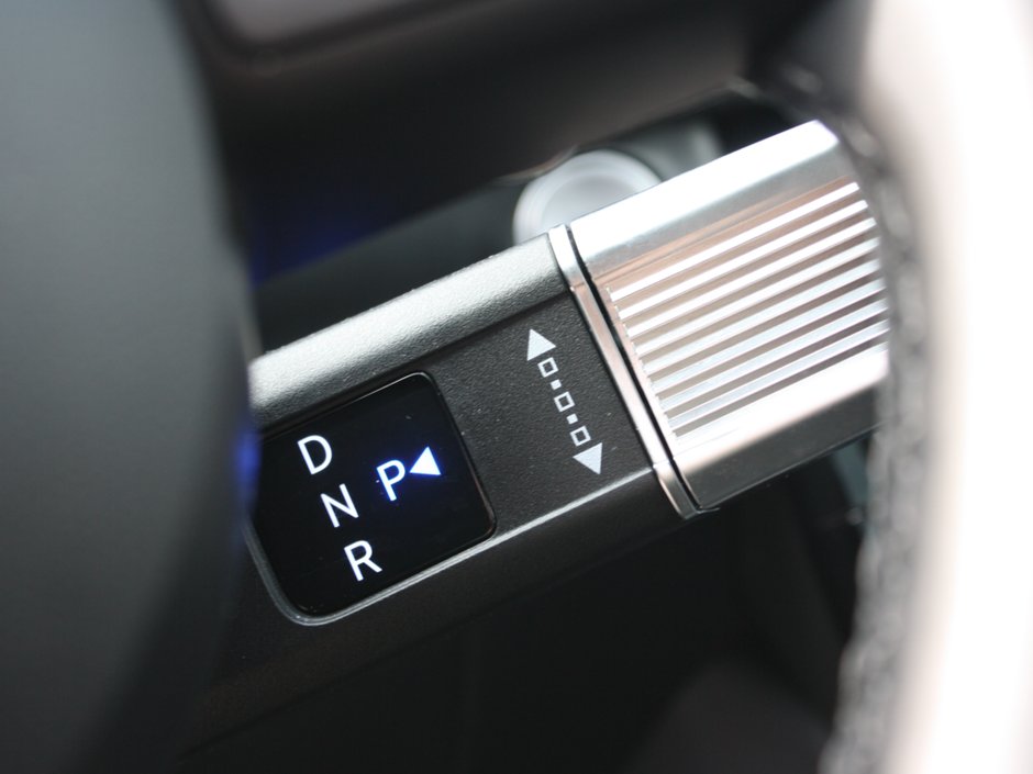 2025 Hyundai Tucson Hybrid Ultimate-11