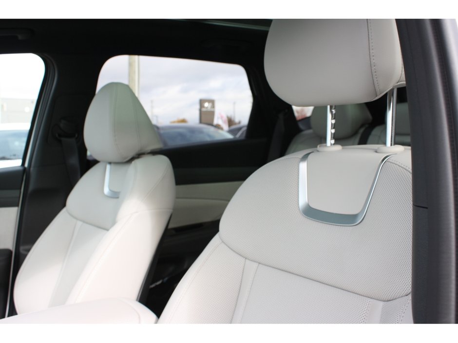 2025 Hyundai Tucson Hybrid Ultimate-9