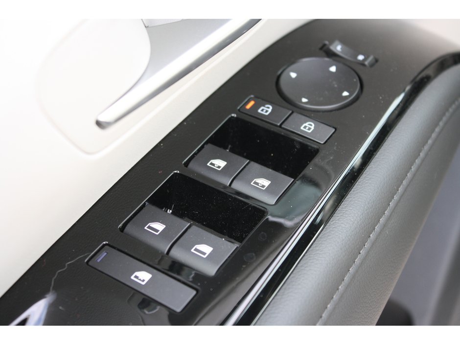 2025 Hyundai Tucson Hybrid Ultimate-7