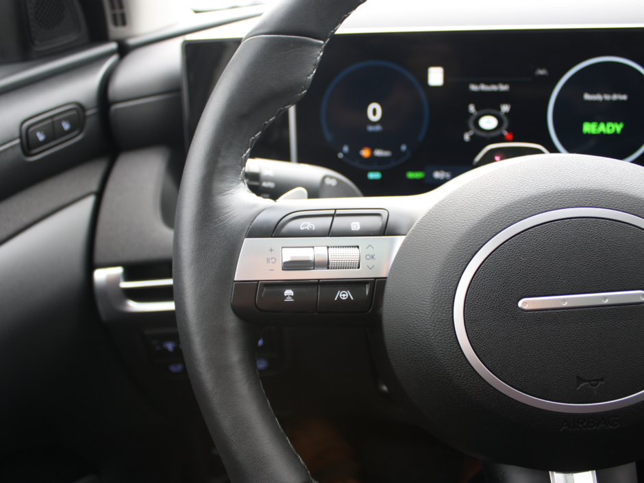 2025 Hyundai Tucson Hybrid Ultimate-14