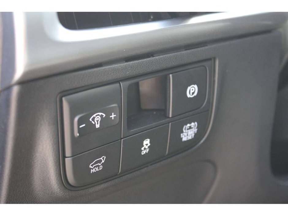 2026 Hyundai Tucson Hybrid Ultimate-11