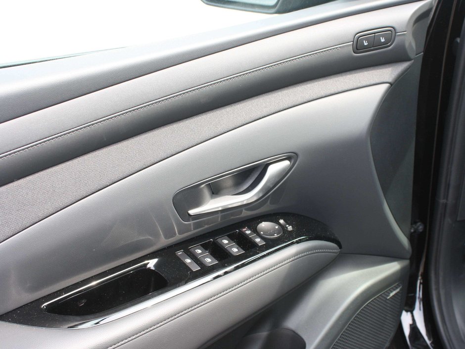 2026 Hyundai Tucson Hybrid Ultimate-6