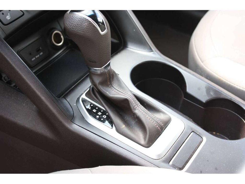 2015 Hyundai Tucson GL-13