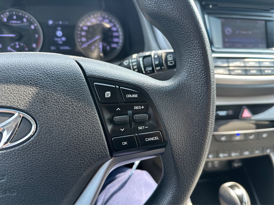 2016 Hyundai Tucson Base-22