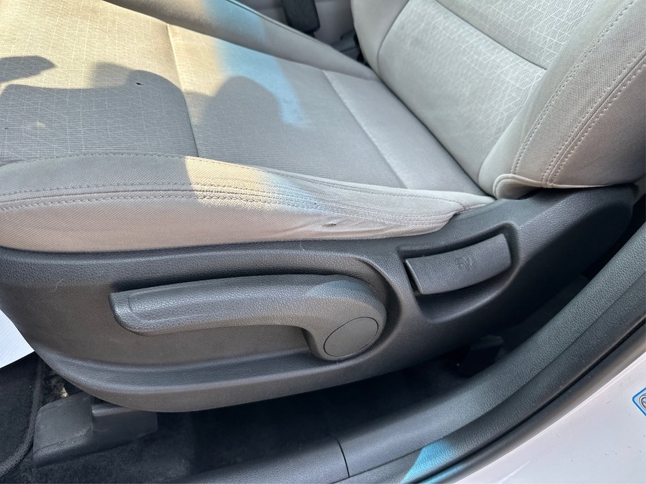 2016 Hyundai Tucson Base-15