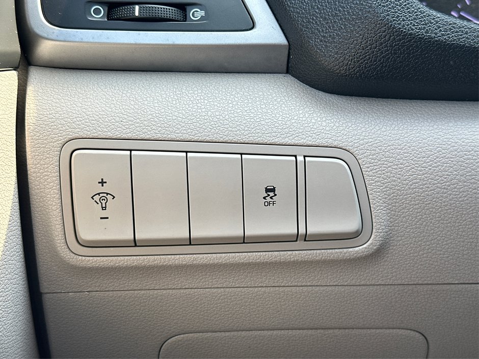 2016 Hyundai Tucson Base-14