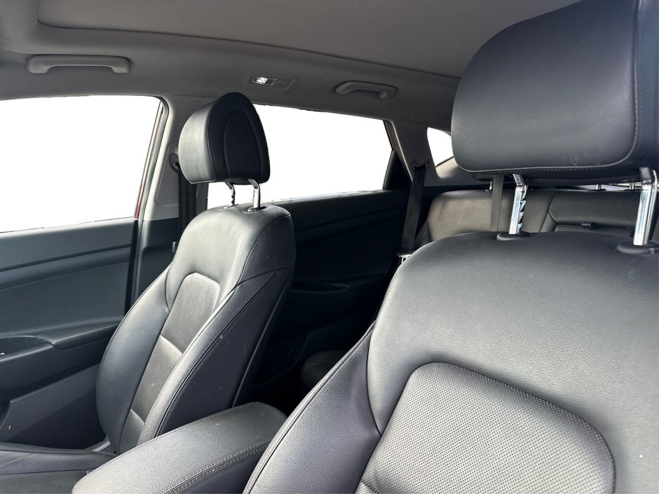 2016 Hyundai Tucson SE-8