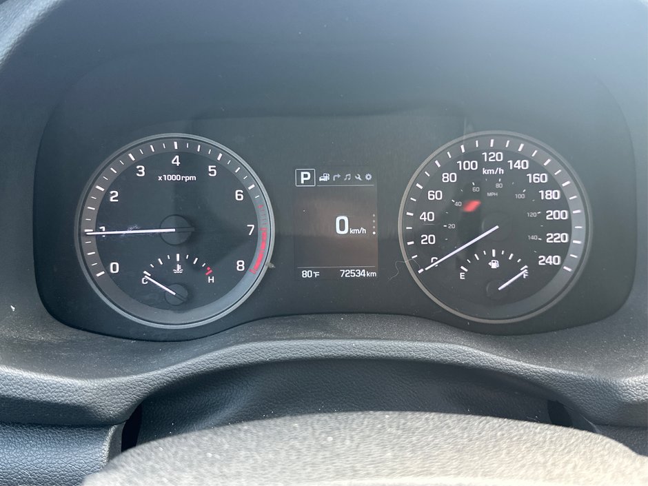 2016 Hyundai Tucson SE-12