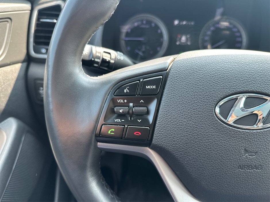 2017 Hyundai Tucson Limited-21