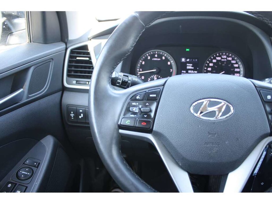 2017 Hyundai Tucson Premium-16