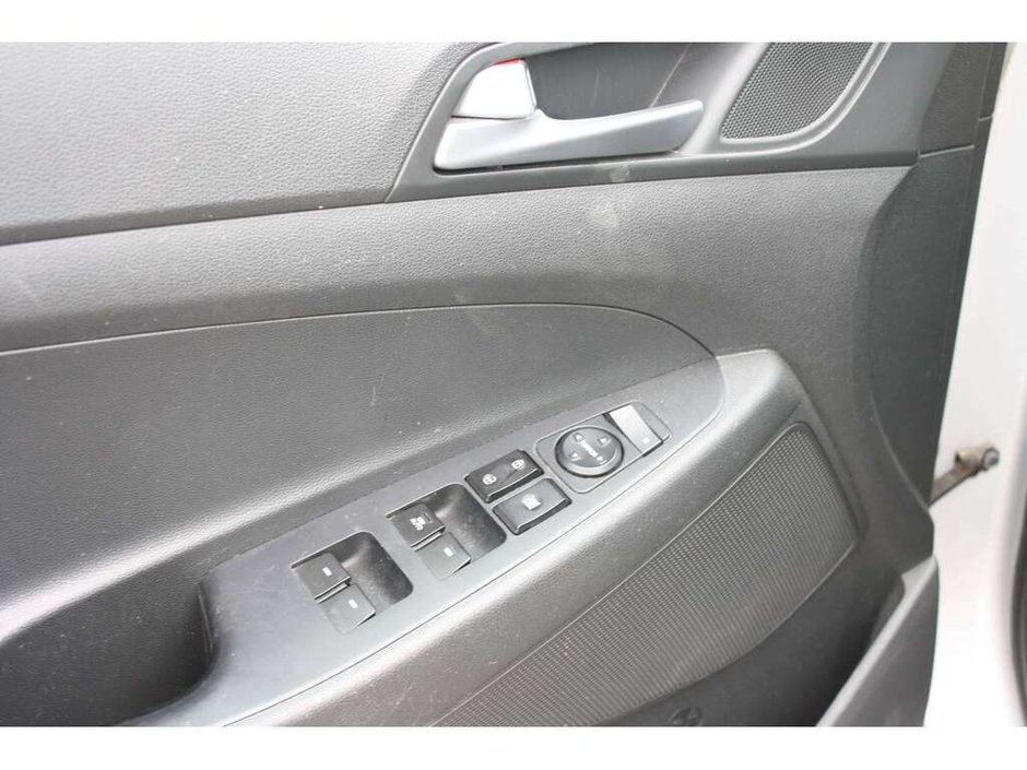 2017 Hyundai Tucson SE-7