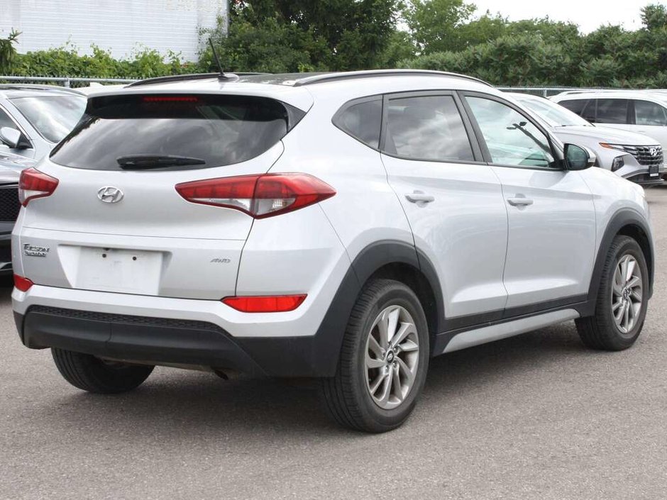 2017 Hyundai Tucson SE-3