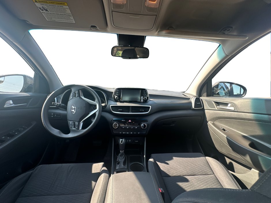 2021 Hyundai Tucson SE-17