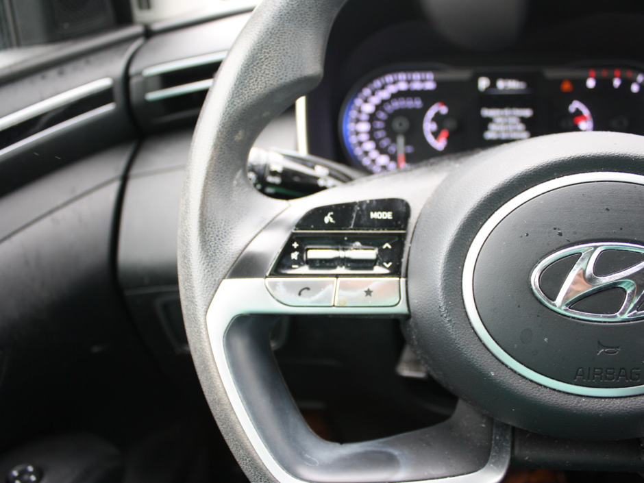 2023 Hyundai Tucson Essential-16