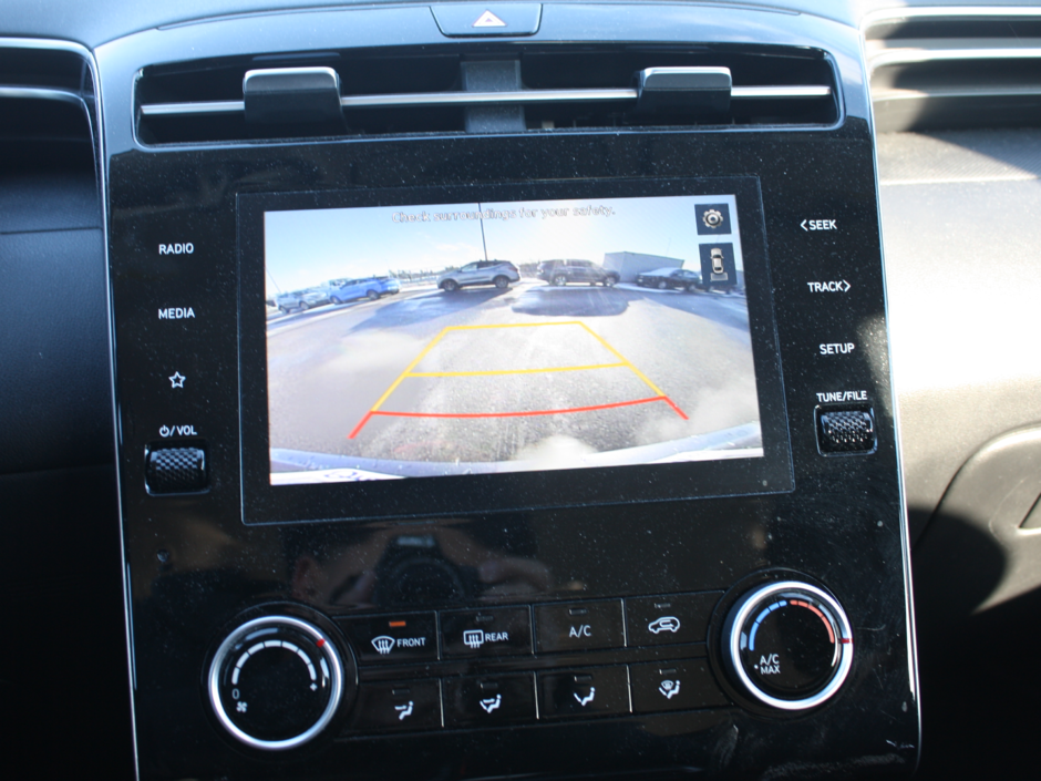 2023 Hyundai Tucson Essential-16