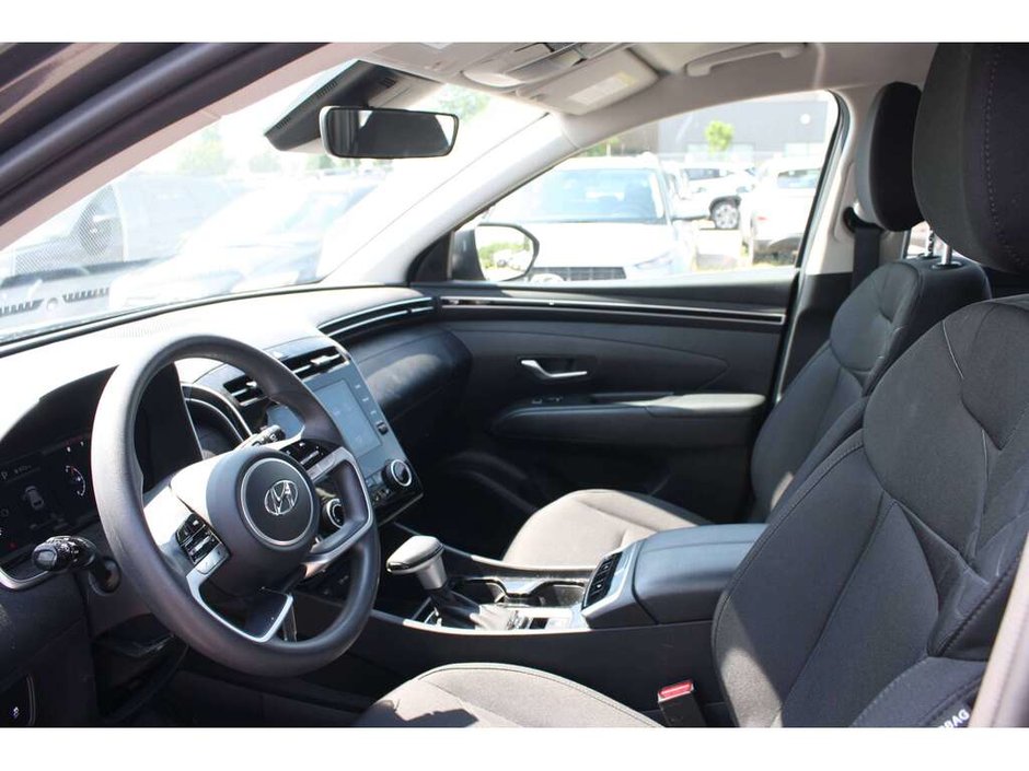 2023 Hyundai Tucson Essential-11