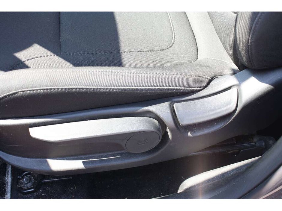 2023 Hyundai Tucson Essential-8