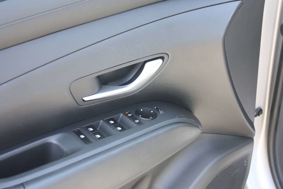 2026 Hyundai Tucson Preferred-8