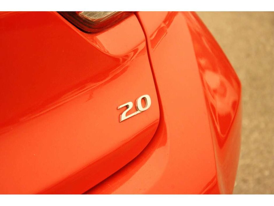 2020 Hyundai Veloster Preferred-7