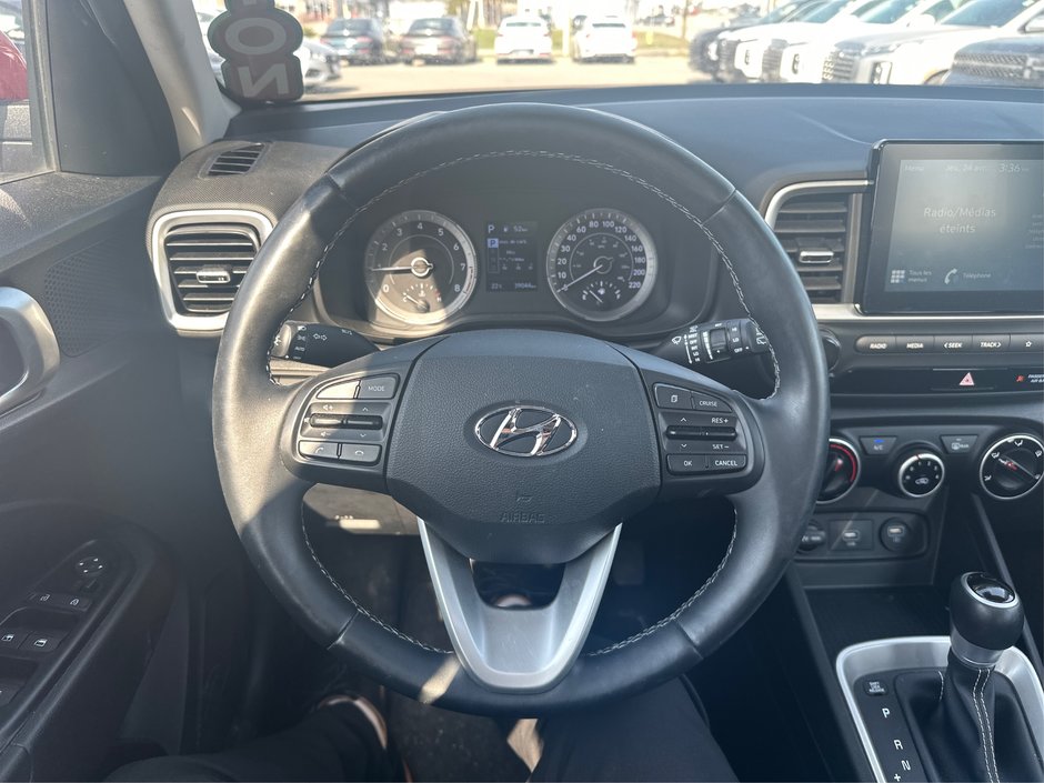2020 Hyundai Venue Trend-13