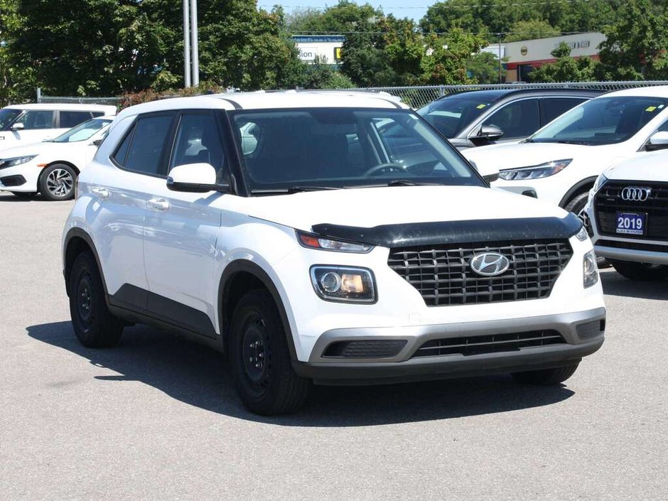 2021 Hyundai Venue Essential-2