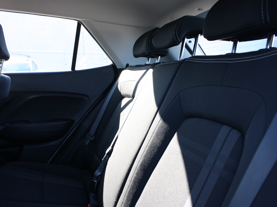 2022 Hyundai Venue Preferred-14