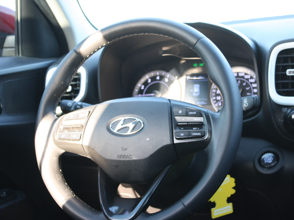 2022 Hyundai Venue Ultimate-28