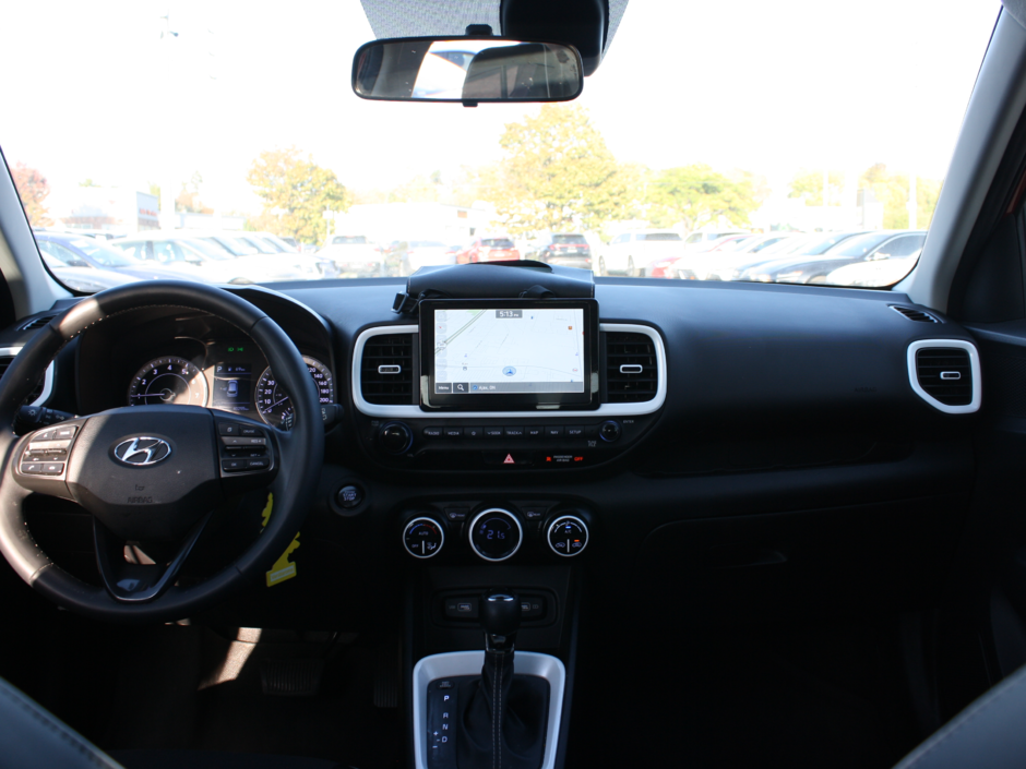 2022 Hyundai Venue Ultimate-29