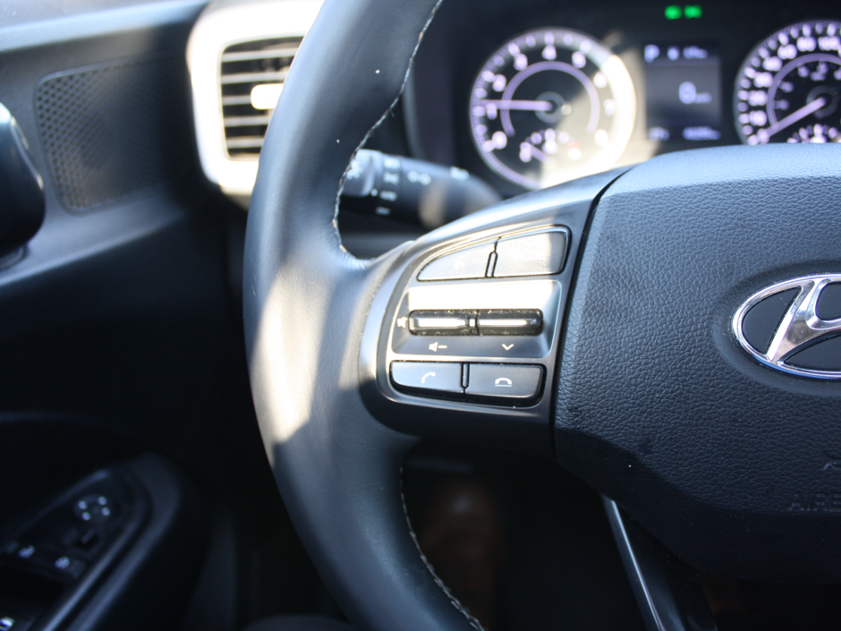 2022 Hyundai Venue Ultimate-20