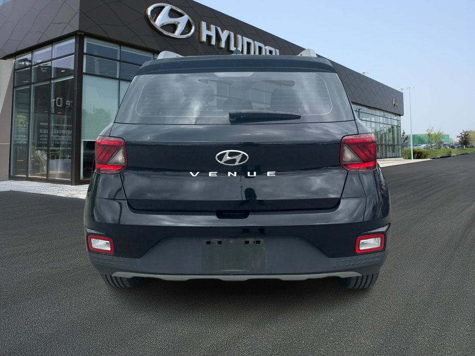 2023 Hyundai Venue Ultimate-5
